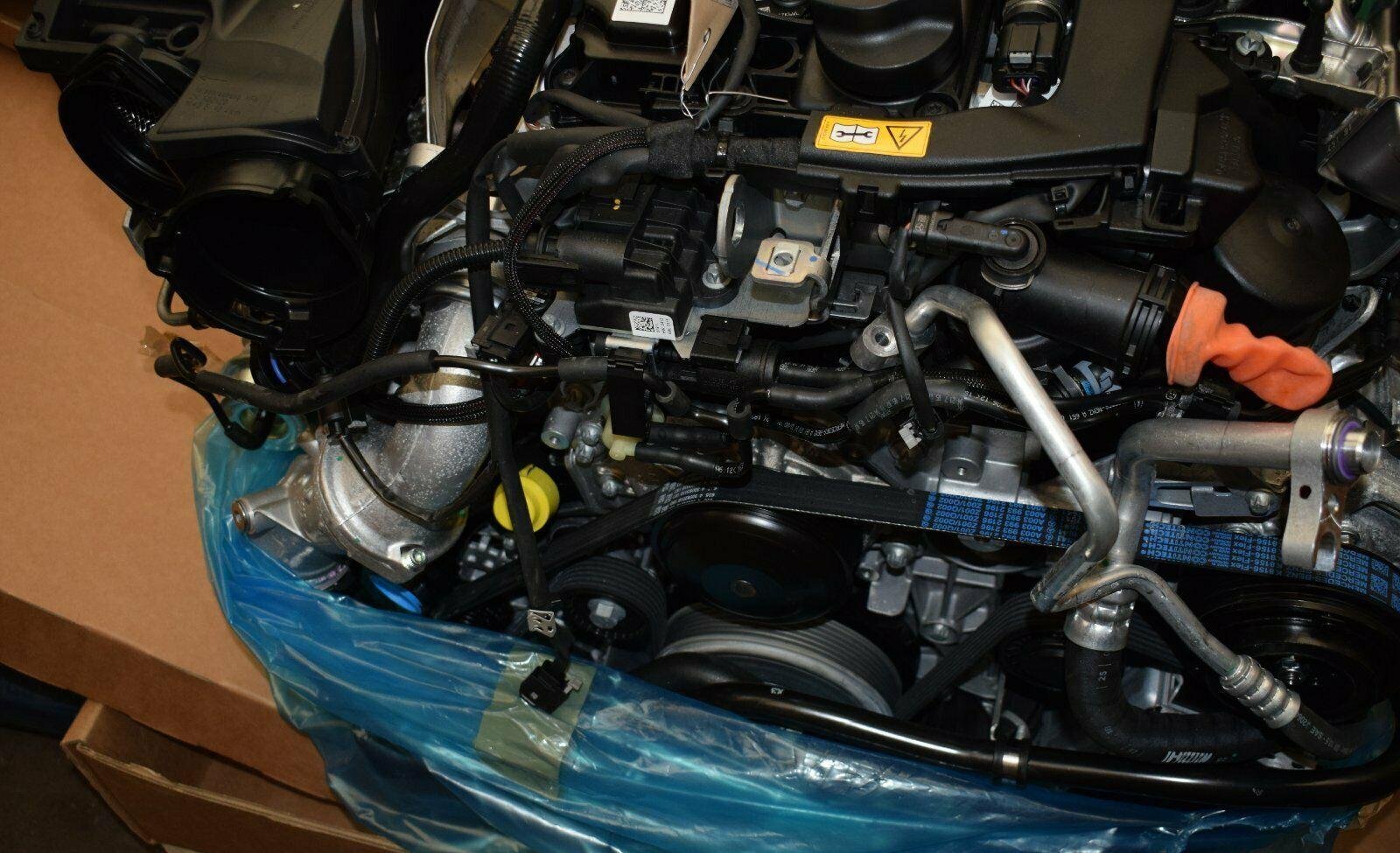 Mercedes Diesel Complete Engine - Image 9