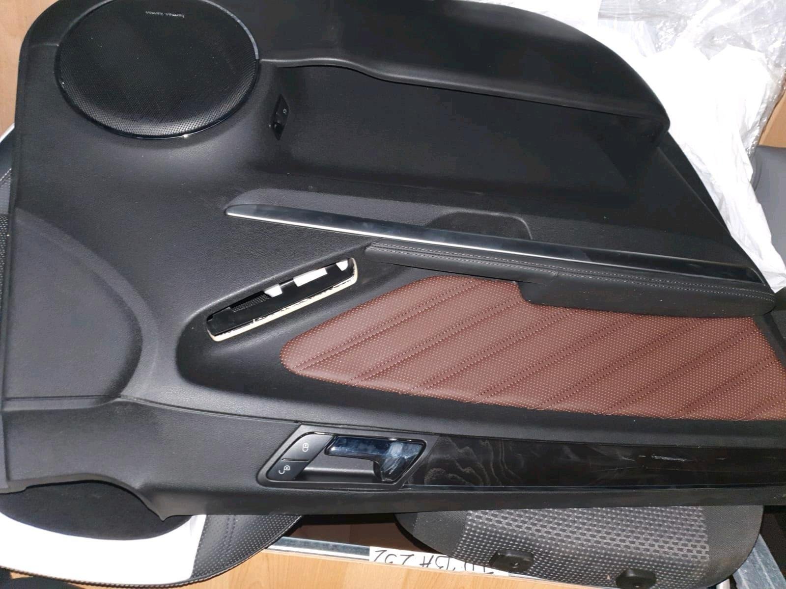 Mercedes GL X164 Grand Edition Interior - Image 3