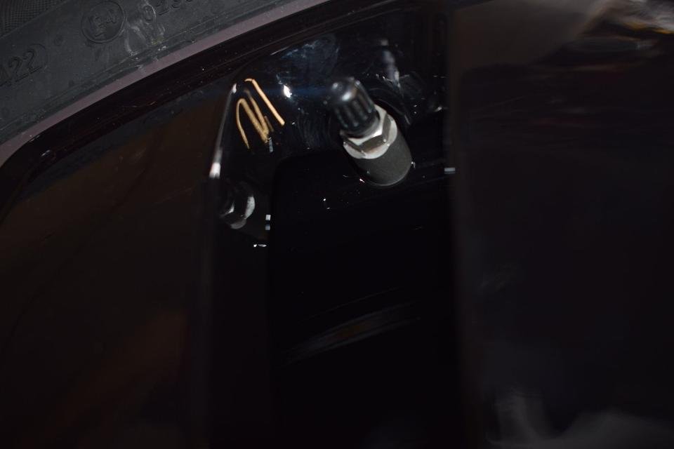 Mercedes-Benz W447 Wheels Set - Image 6