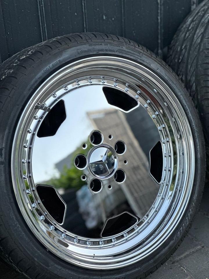 AMG Aero III Design Alloy Wheels - Image 5