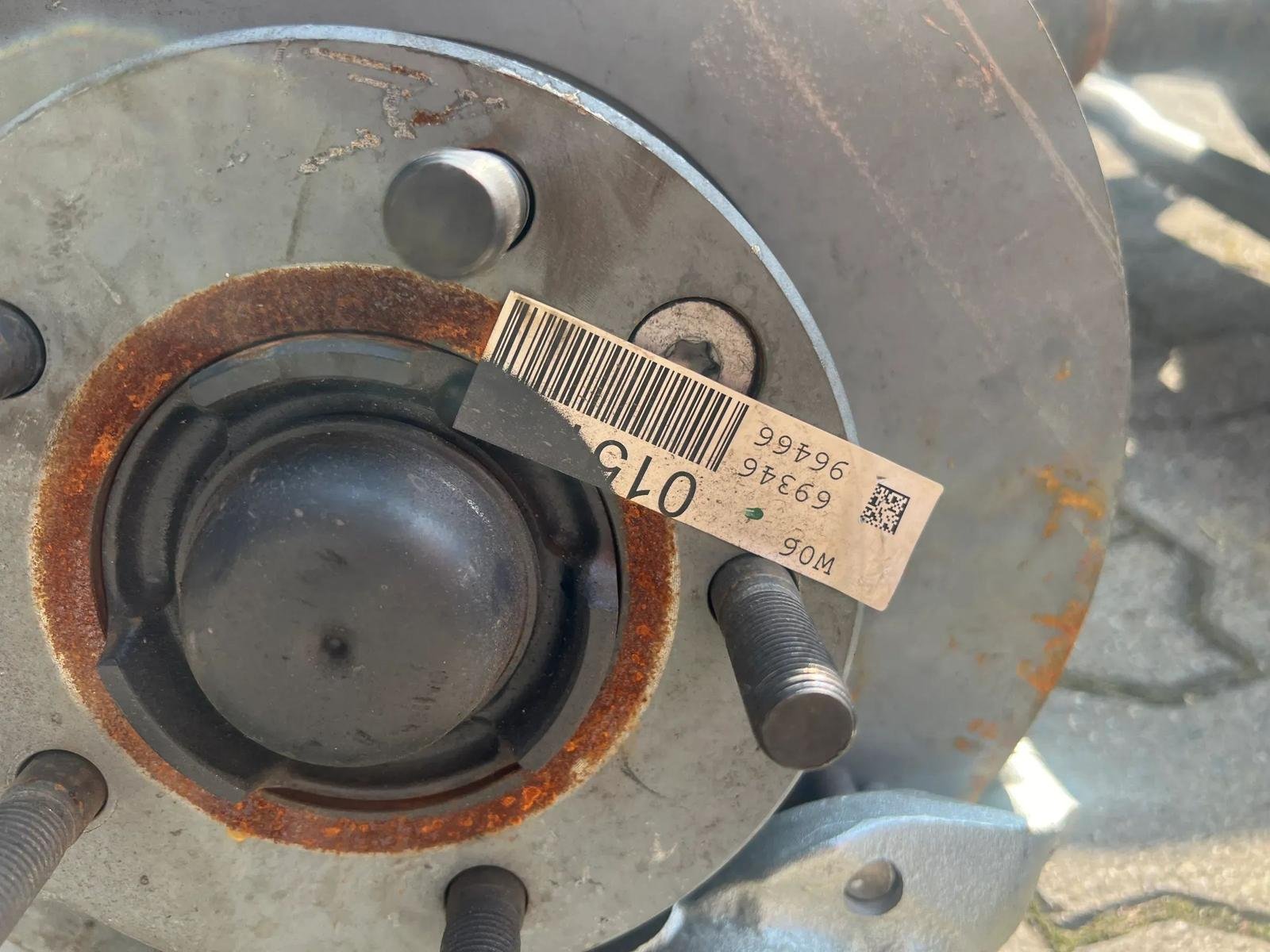 Mercedes-Benz G-Class W463 Front Axle - Image 11