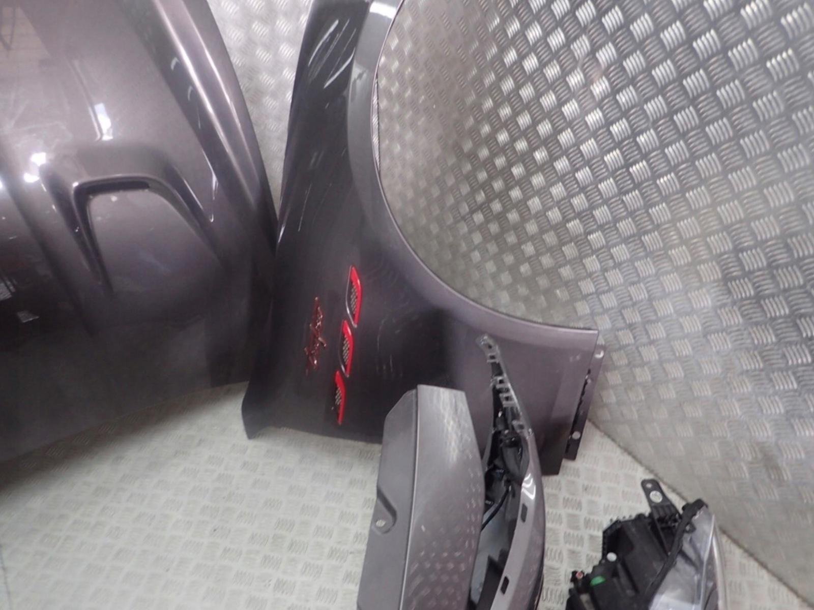 Maserati Levante Trofeo Complete Front Section - Image 9