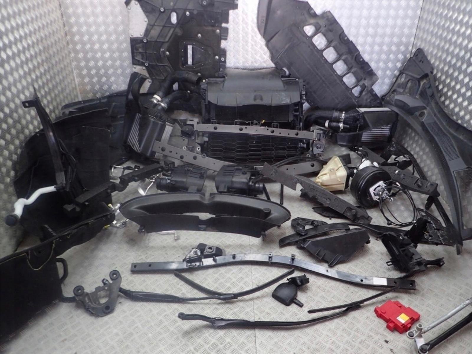 Maserati Levante Trofeo Complete Front Section - Image 4