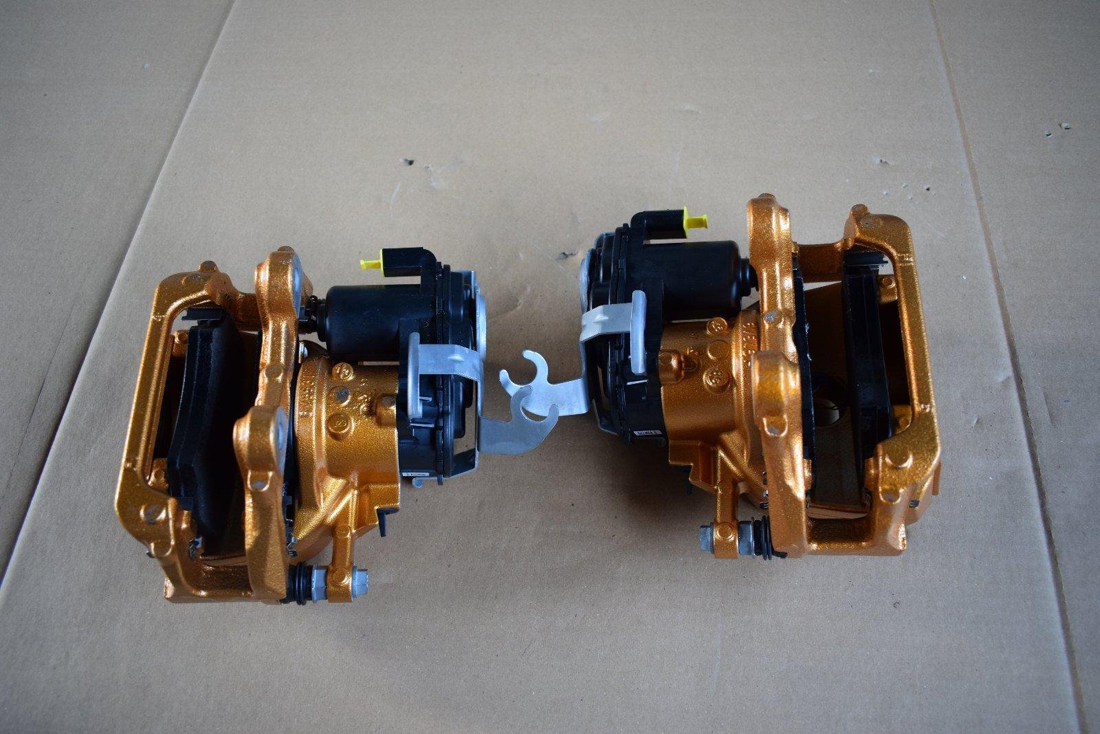 Mercedes AMG 297 EQS Rear Brake Caliper - Image 2