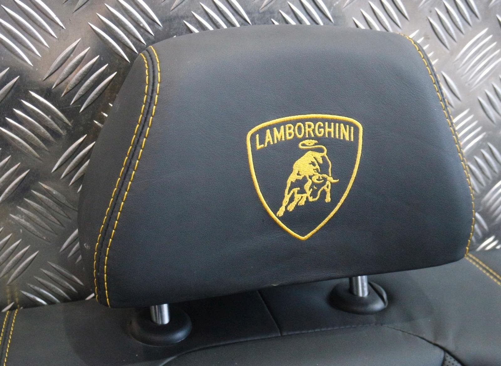 Lamborghini Urus Complete Interior Package - Image 5