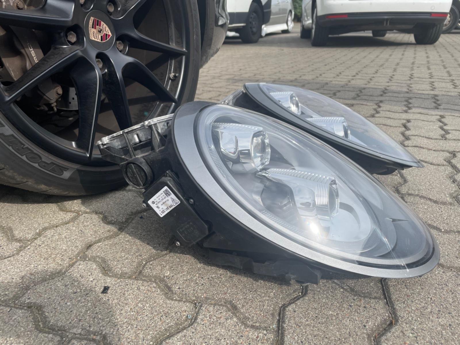 Porsche 911 PDLS Headlights (991.2) - Image 3