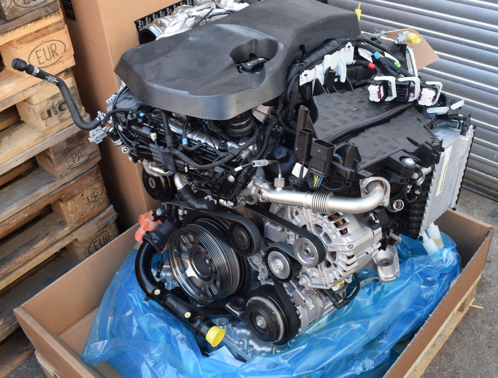 Mercedes OM654 Complete Engine — Sprinter W907 / W910 — OEM - Image 2