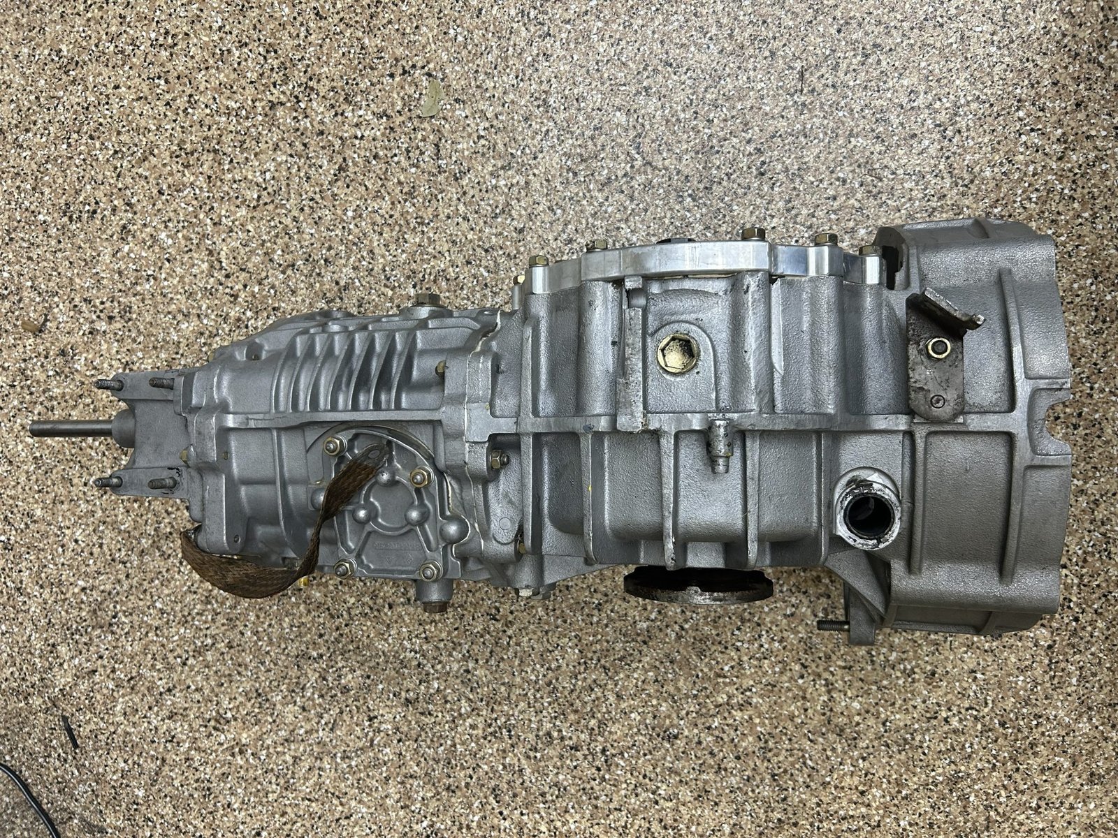 Porsche 930 Transaxle - Image 7