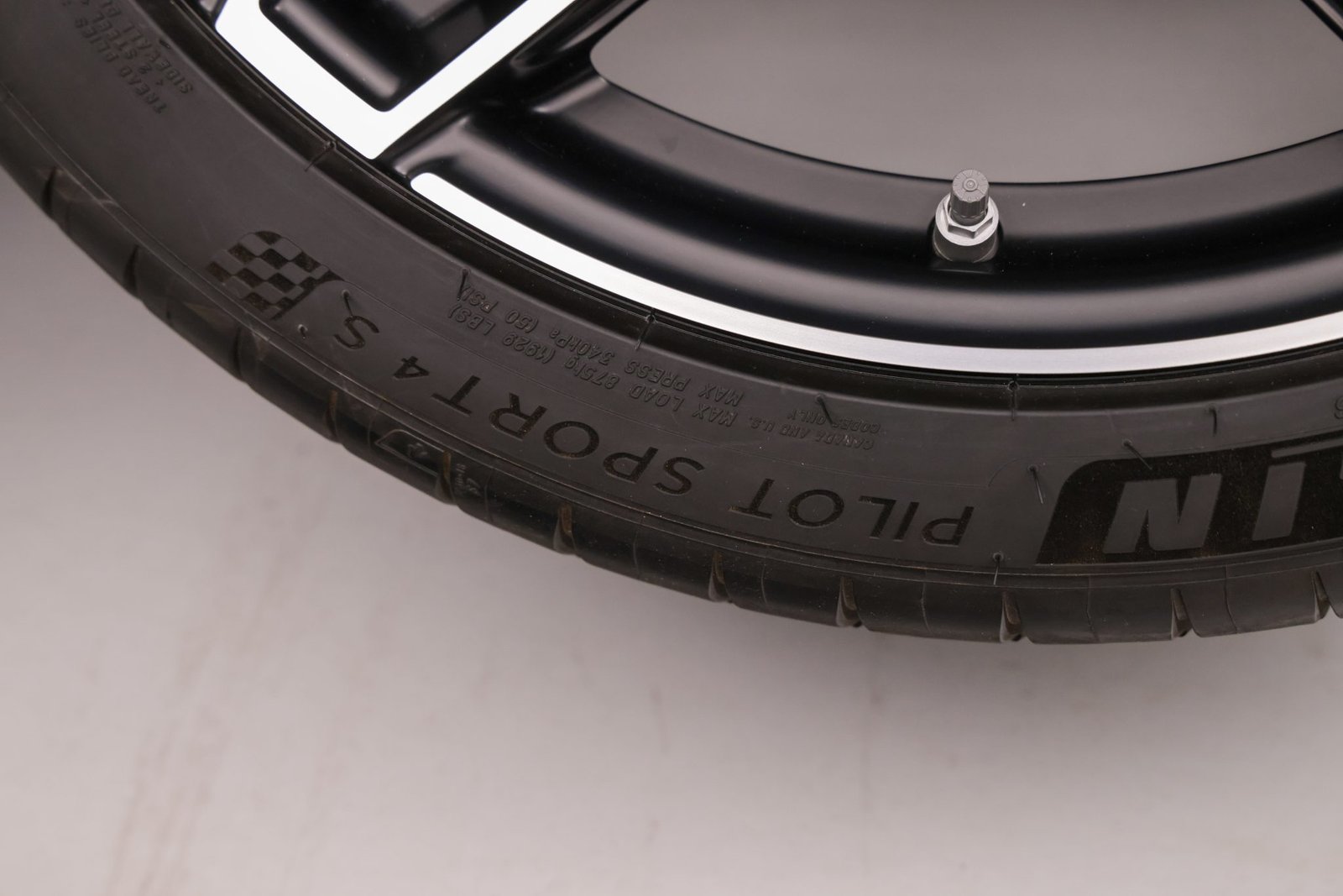 Ferrari 488 Pista 20″ Wheels - Image 7