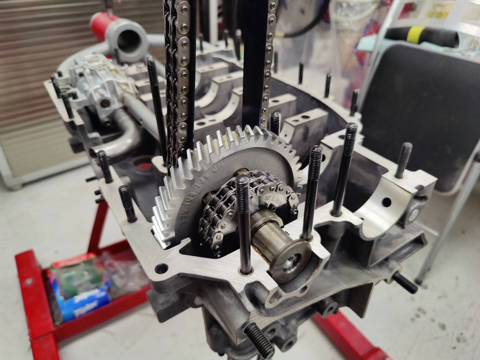 Porsche 911S Type 901/10 2.0L Flat-Six Engine - Image 13