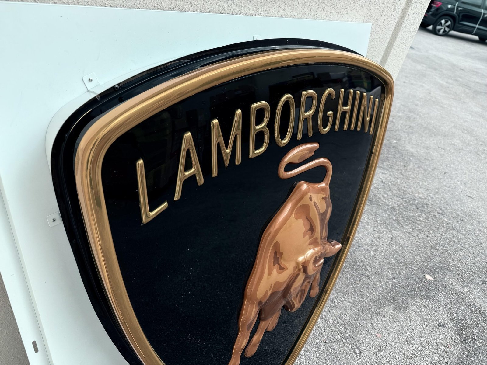 Illuminated Lamborghini Sign - Image 4