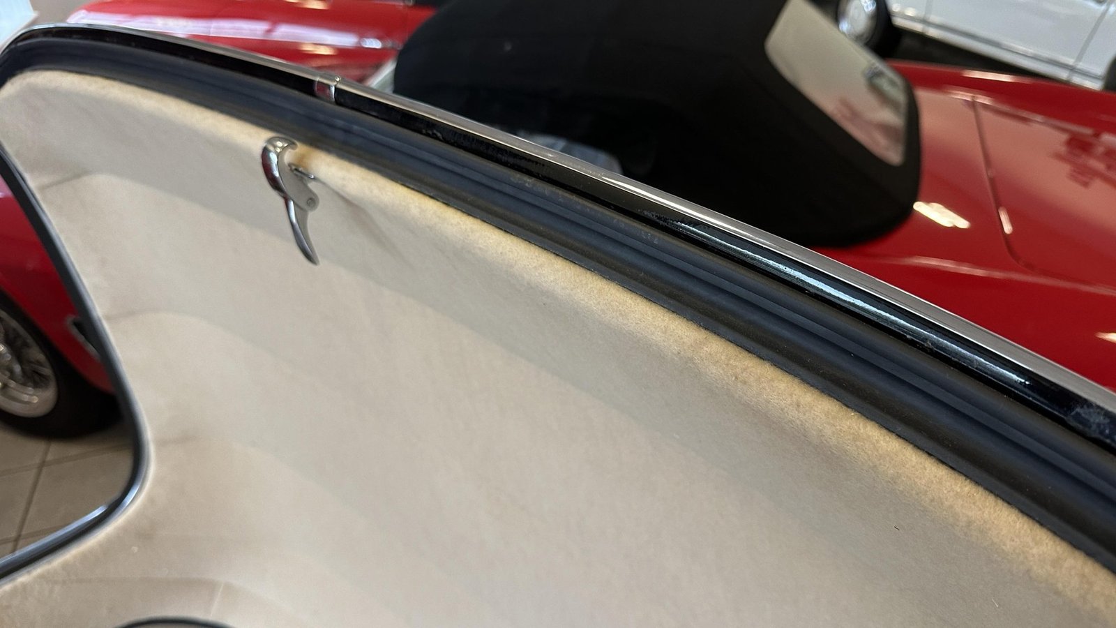 Mercedes-Benz 190SL Removable Hardtop - Image 7