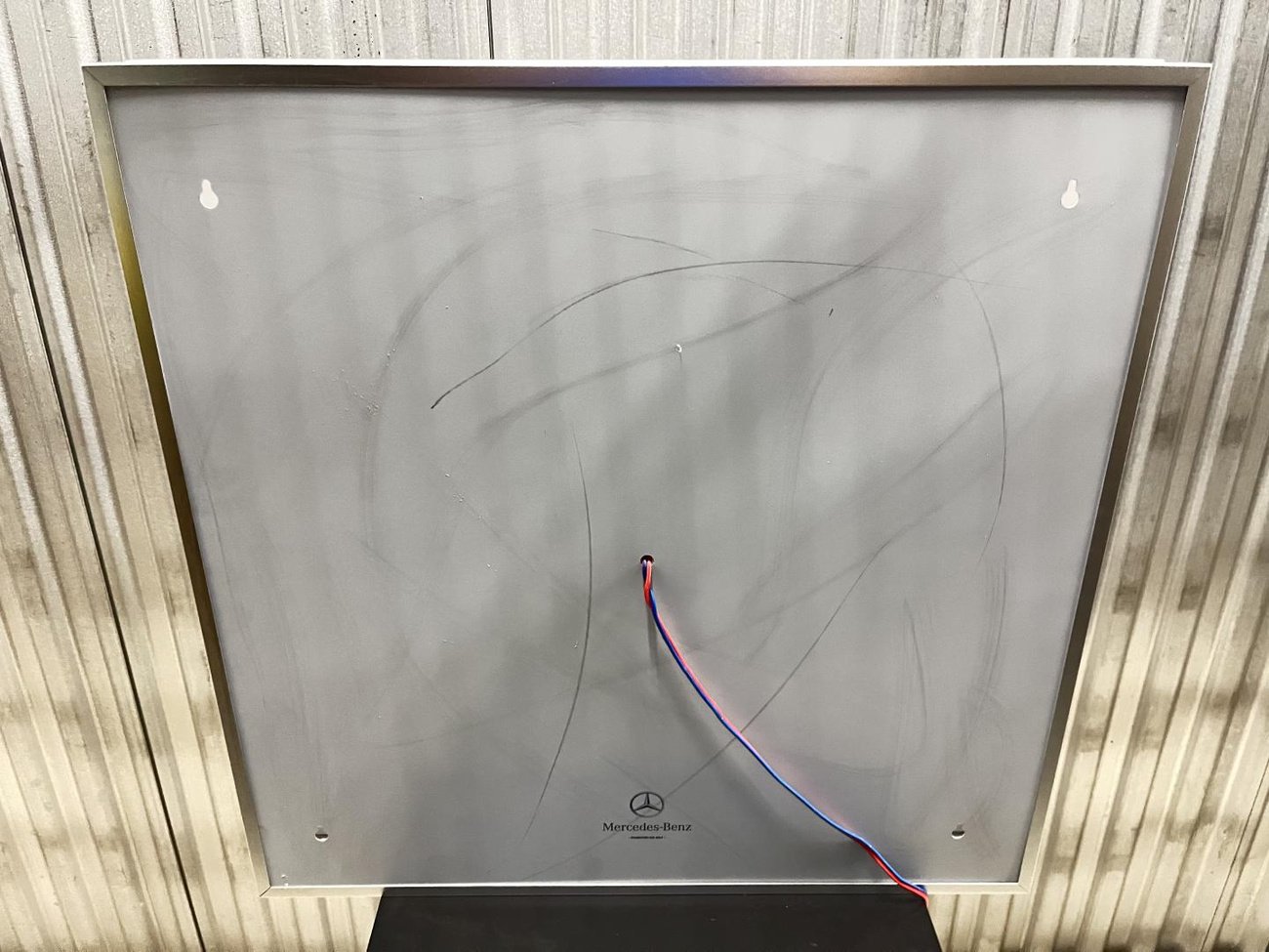 Original Mercedes-Benz Promotional Illuminated Sign - Image 3