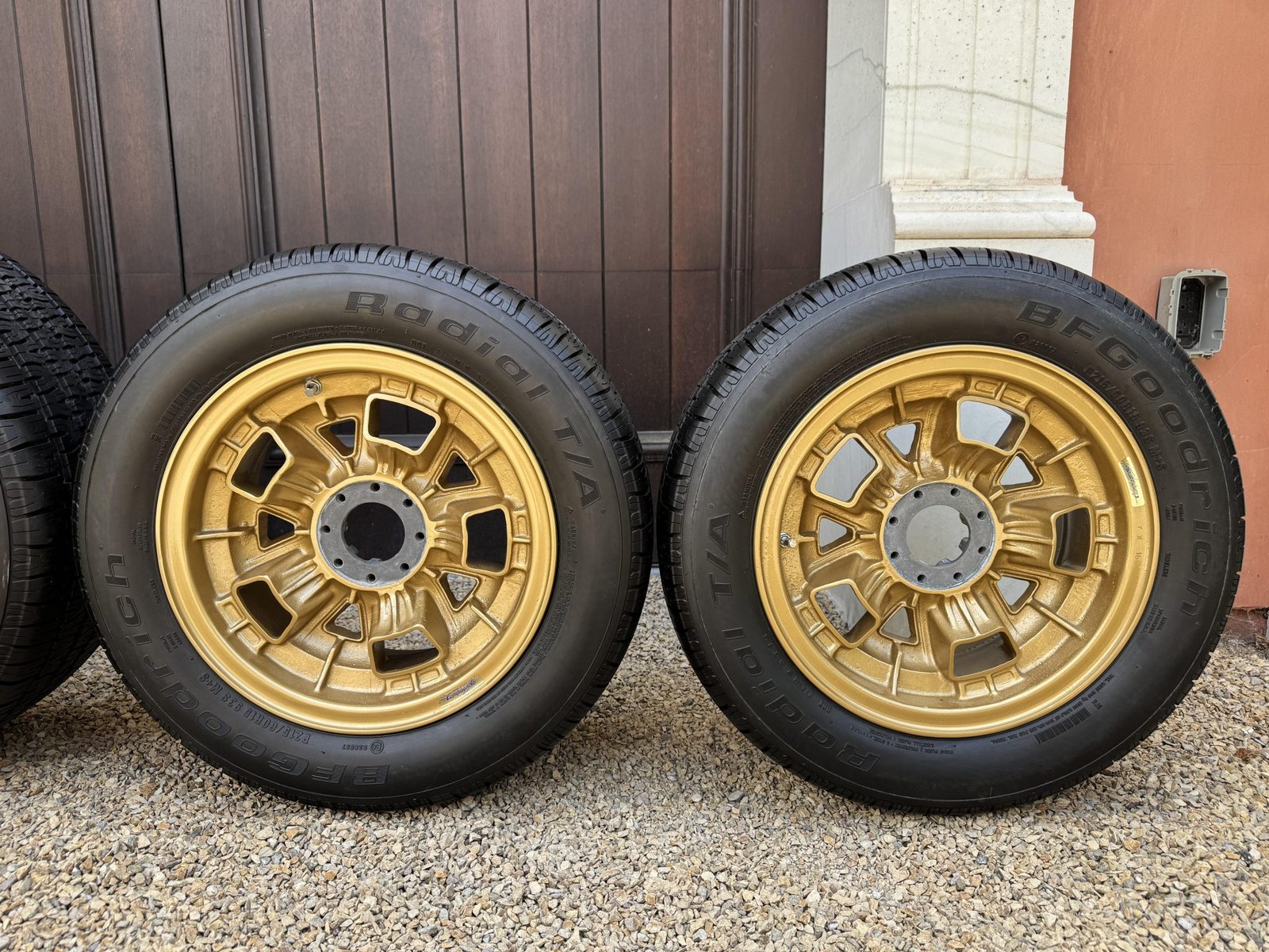 Lamborghini Miura 15″ Center-Lock Wheel Set - Image 23