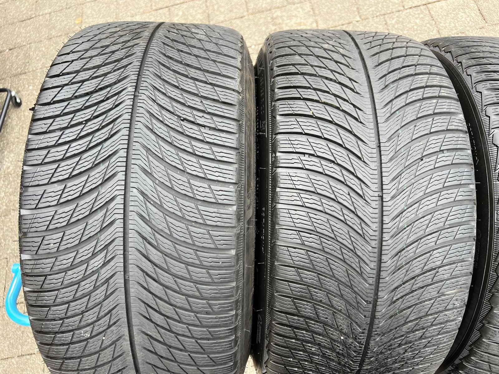 Original Mercedes-Benz AMG GT X290 20 Inch Winter Wheels - Image 3