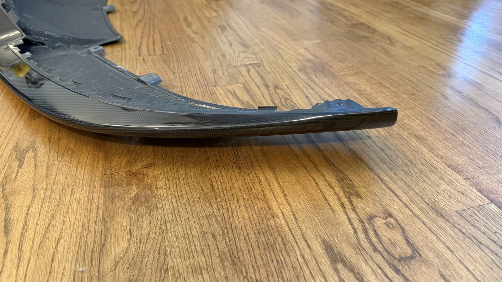 Porsche 918 Spyder Carbon-Fiber Front Spoiler - Image 2