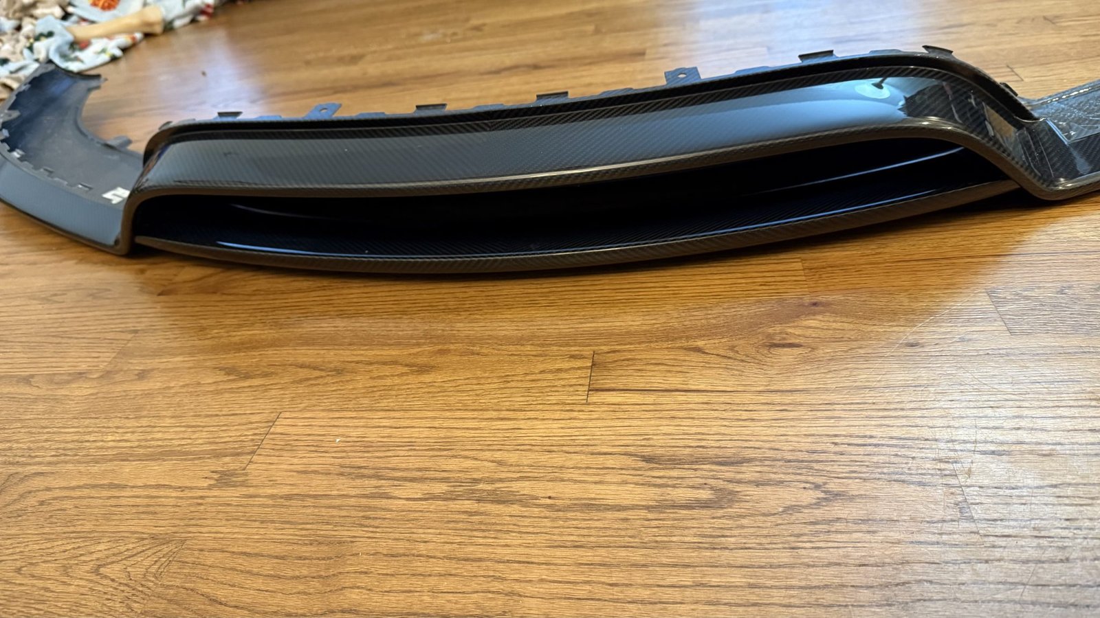 Porsche 918 Spyder Carbon-Fiber Front Spoiler - Image 3