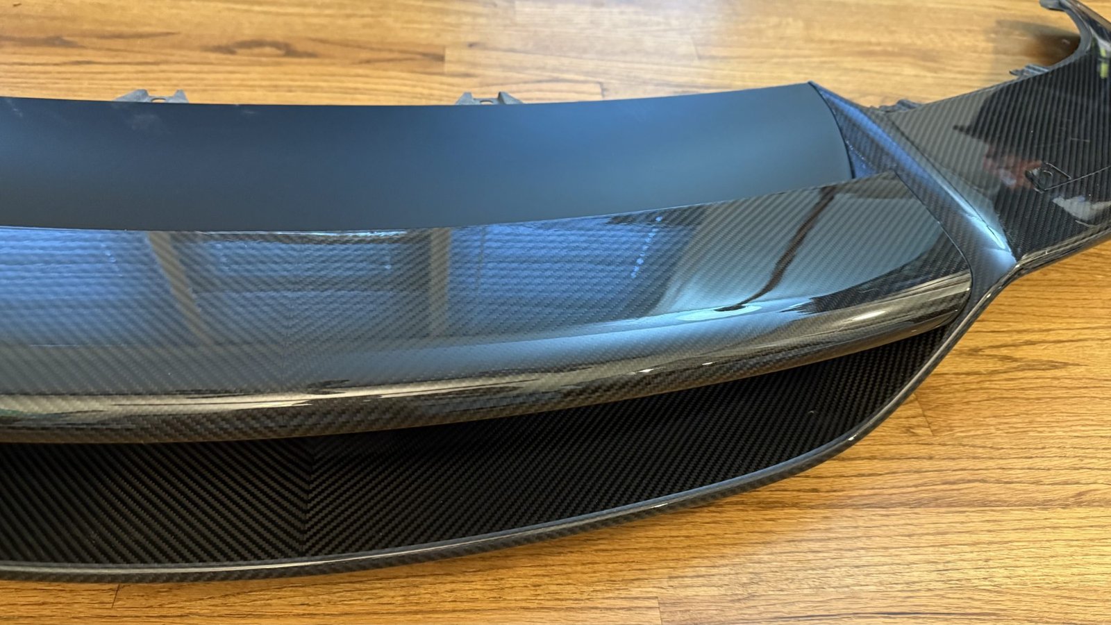 Porsche 918 Spyder Carbon-Fiber Front Spoiler - Image 8