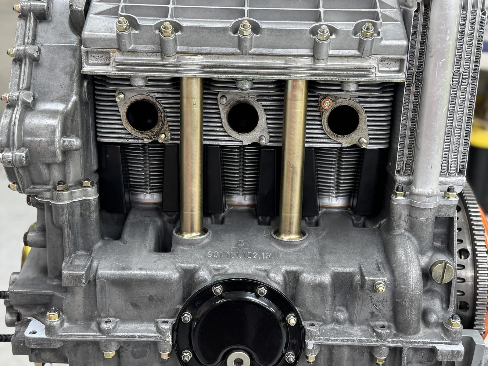 Porsche 911S Type 901/10 2.0L Flat-Six Engine - Image 7