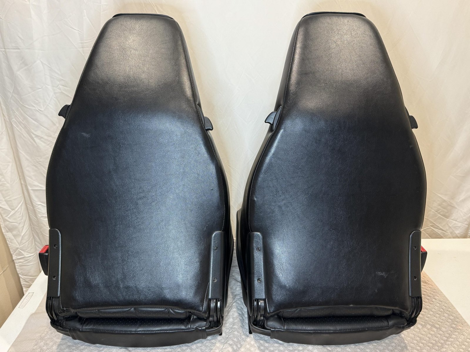 Sport Seats for Porsche 911 - Image 3