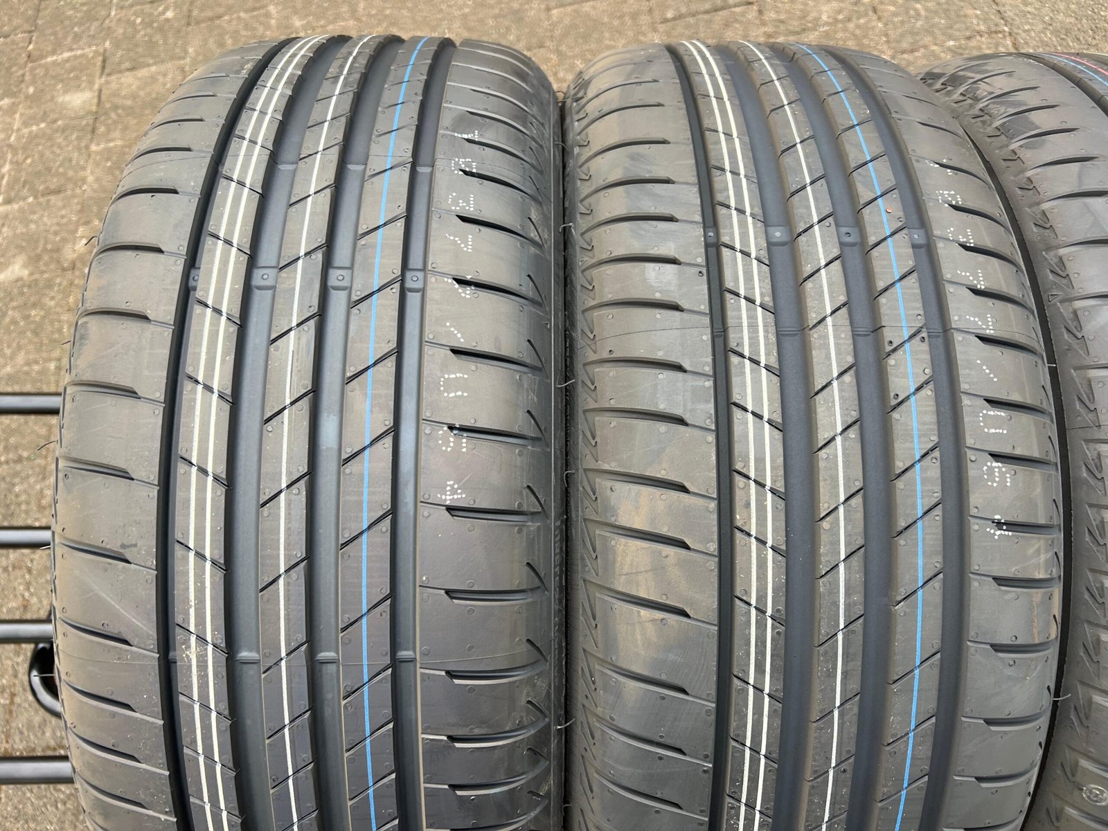 Mercedes C-Class W206 18-Inch Summer Wheels - Image 4