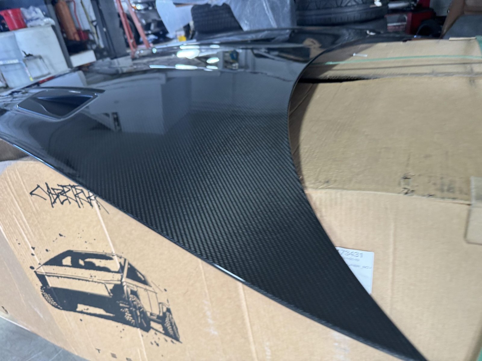 Porsche 991 Carbon-Fiber Front Hood - Image 5