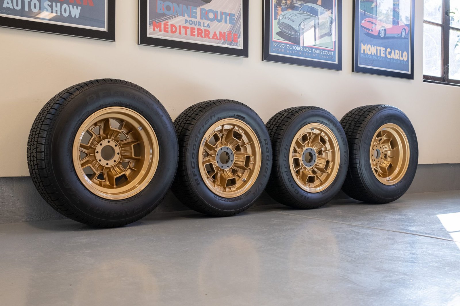 Lamborghini Miura 15″ Center-Lock Wheel Set