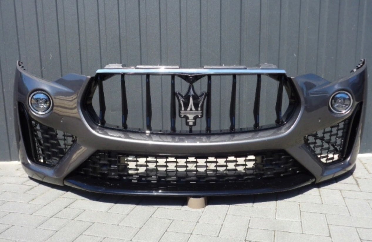 MASERATI LEVANTE GRANSPORT GTS FRONT BUMPER WITH GRILLE