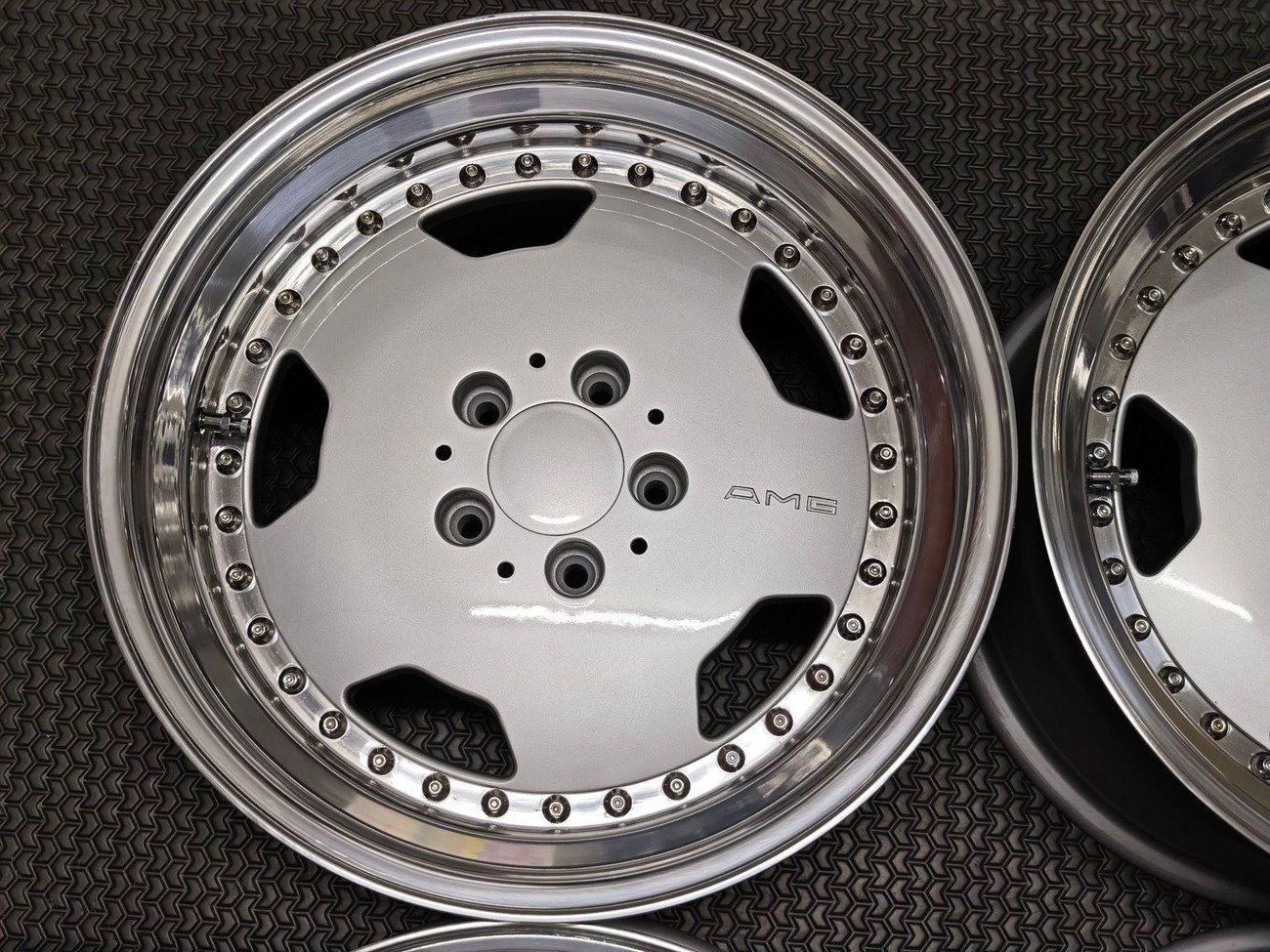 AMG Aero III Wheels - Image 4