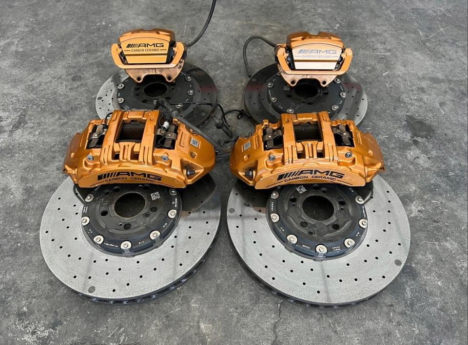 Mercedes GTR 190 AMG Ceramic Brake System
