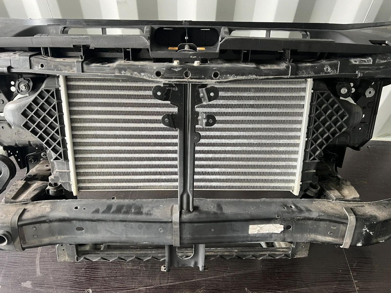 Mercedes-Benz W166/X166 Headlight Carrier - Image 2