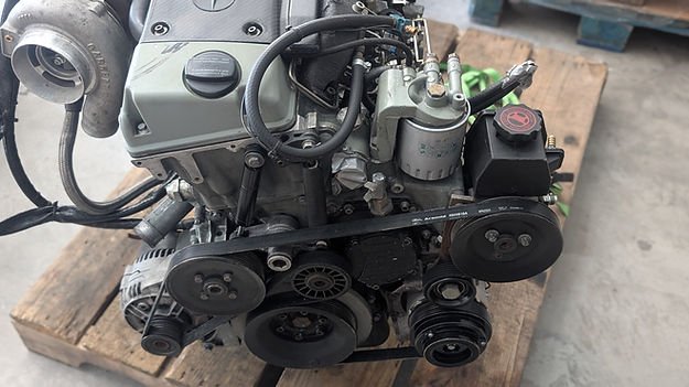 Rebuilt Mercedes-Benz OM606 Turbo Diesel Engine - Image 10