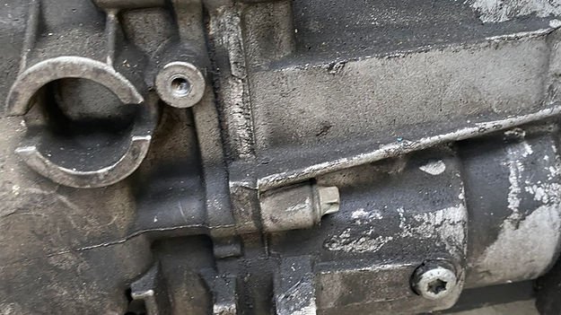 Manual 6-Speed Transmission (Mercedes 716.6XX) - Image 4