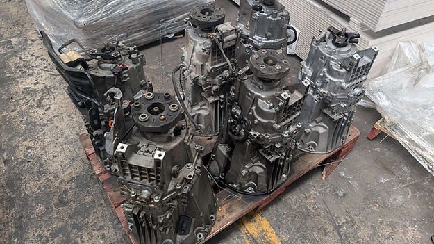 Manual 6-Speed Transmission (Mercedes 716.6XX) - Image 9