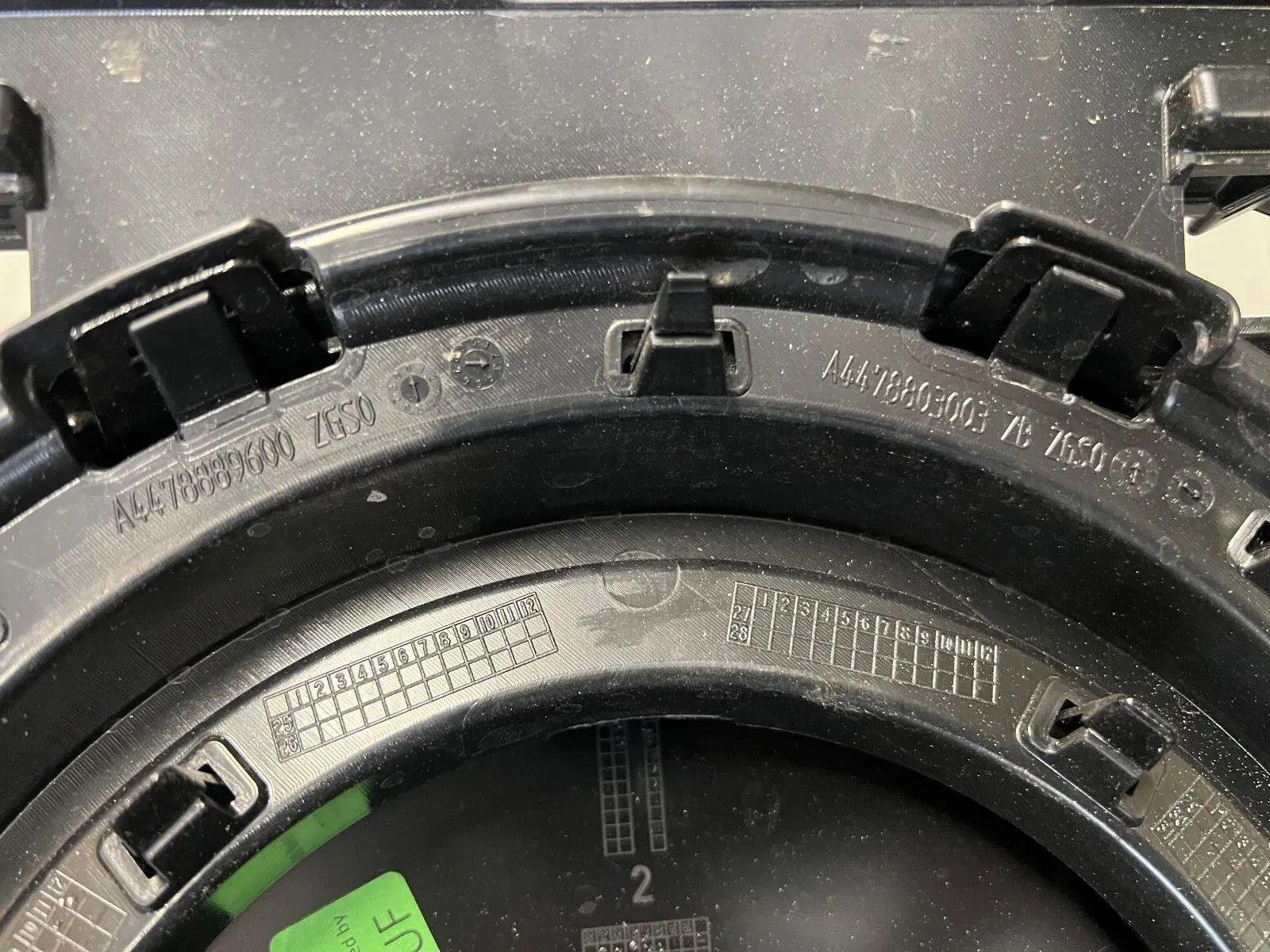 Mercedes-Benz V-Class W447 Facelift Front Bumper - Image 5