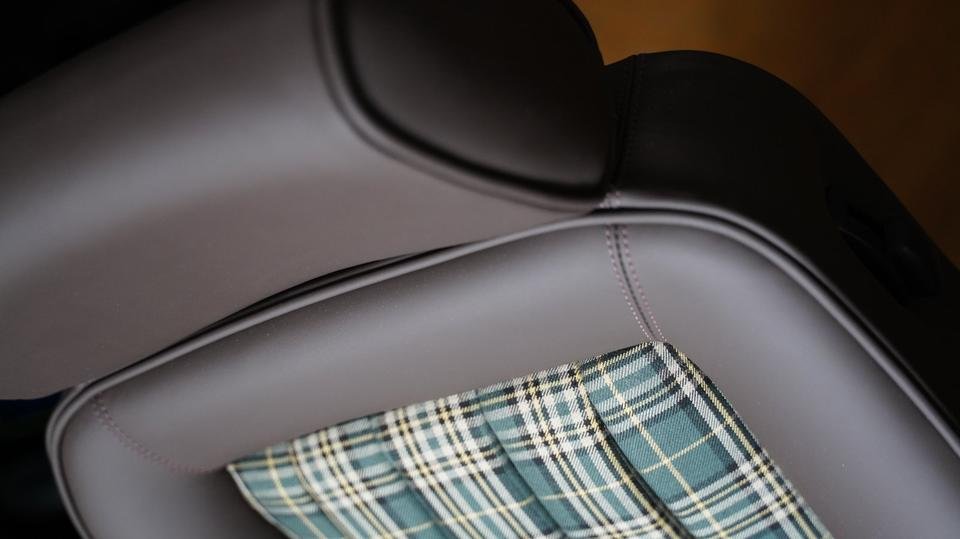 Recaro Ergomed Seats - Image 4