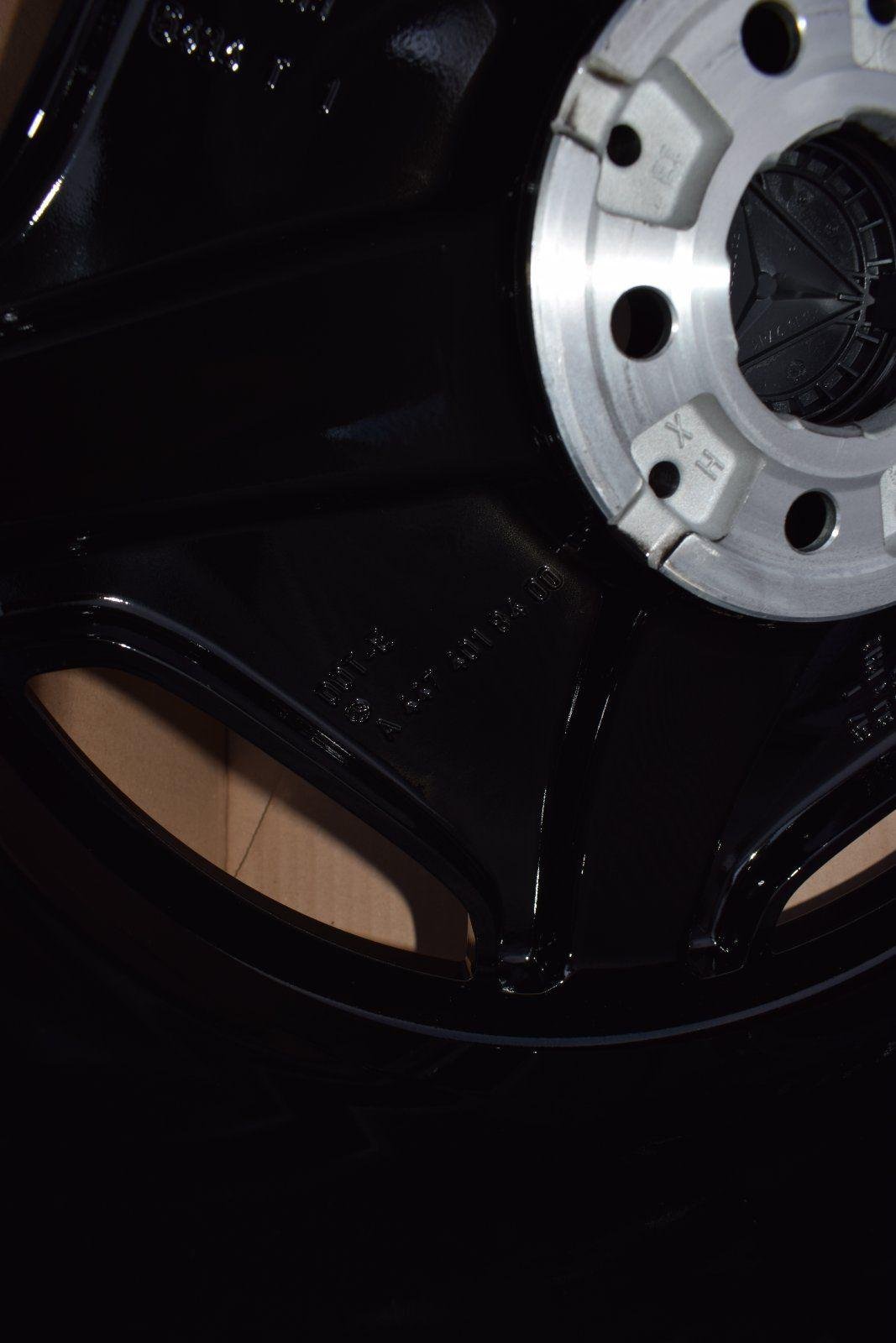 Mercedes-Benz Rim Set - Image 6