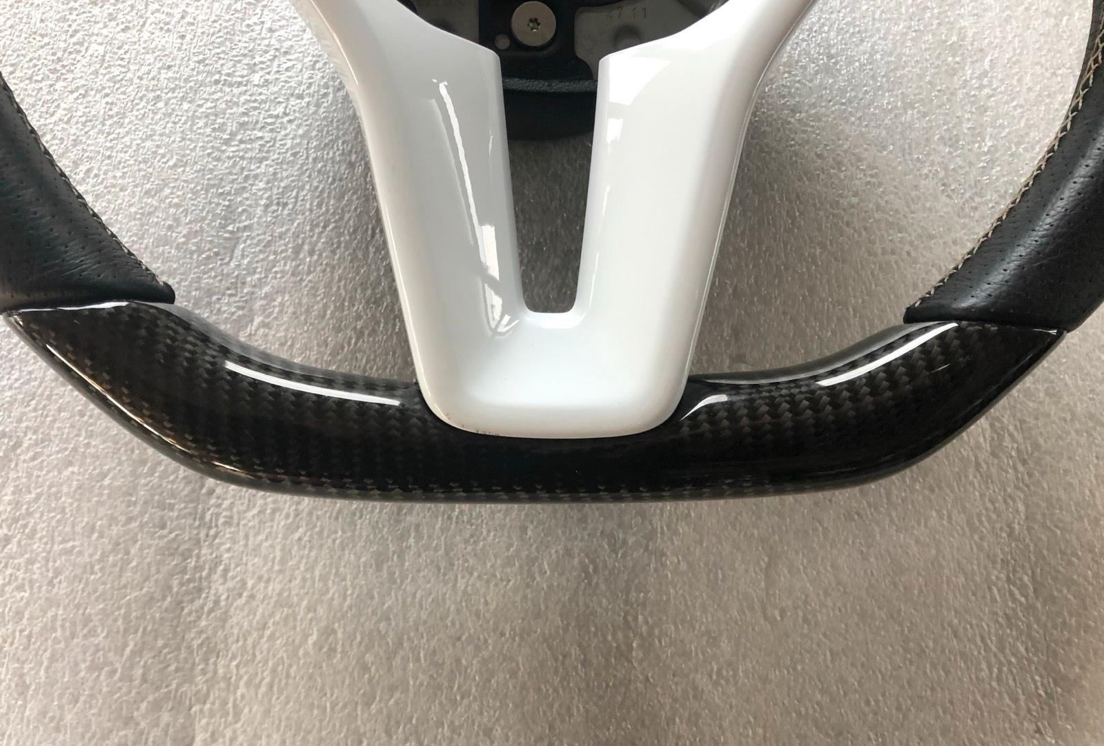 carbon steering wheel W204 for sale — Designo Style - Image 3