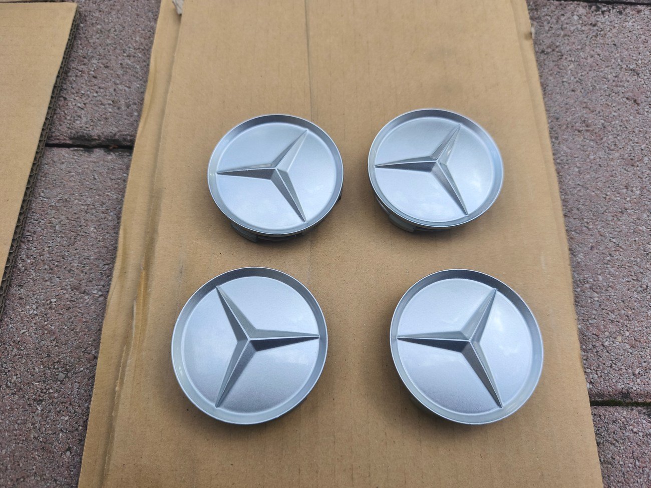 Staggered 3-Piece 17″ AMG Aero III Wheels - Image 13