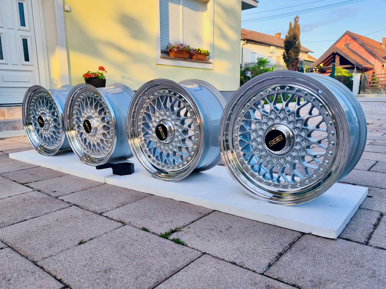 Forged 3-Piece 16″ BBS RS133 Wheels - Image 10