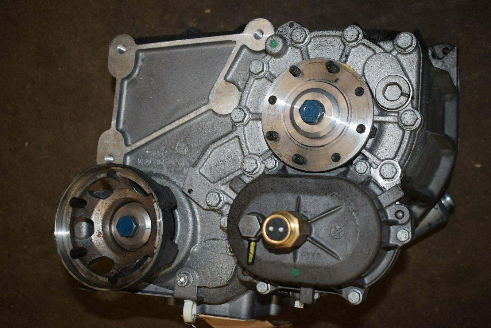 Mercedes W463 G-Class Transfer Case - Image 3