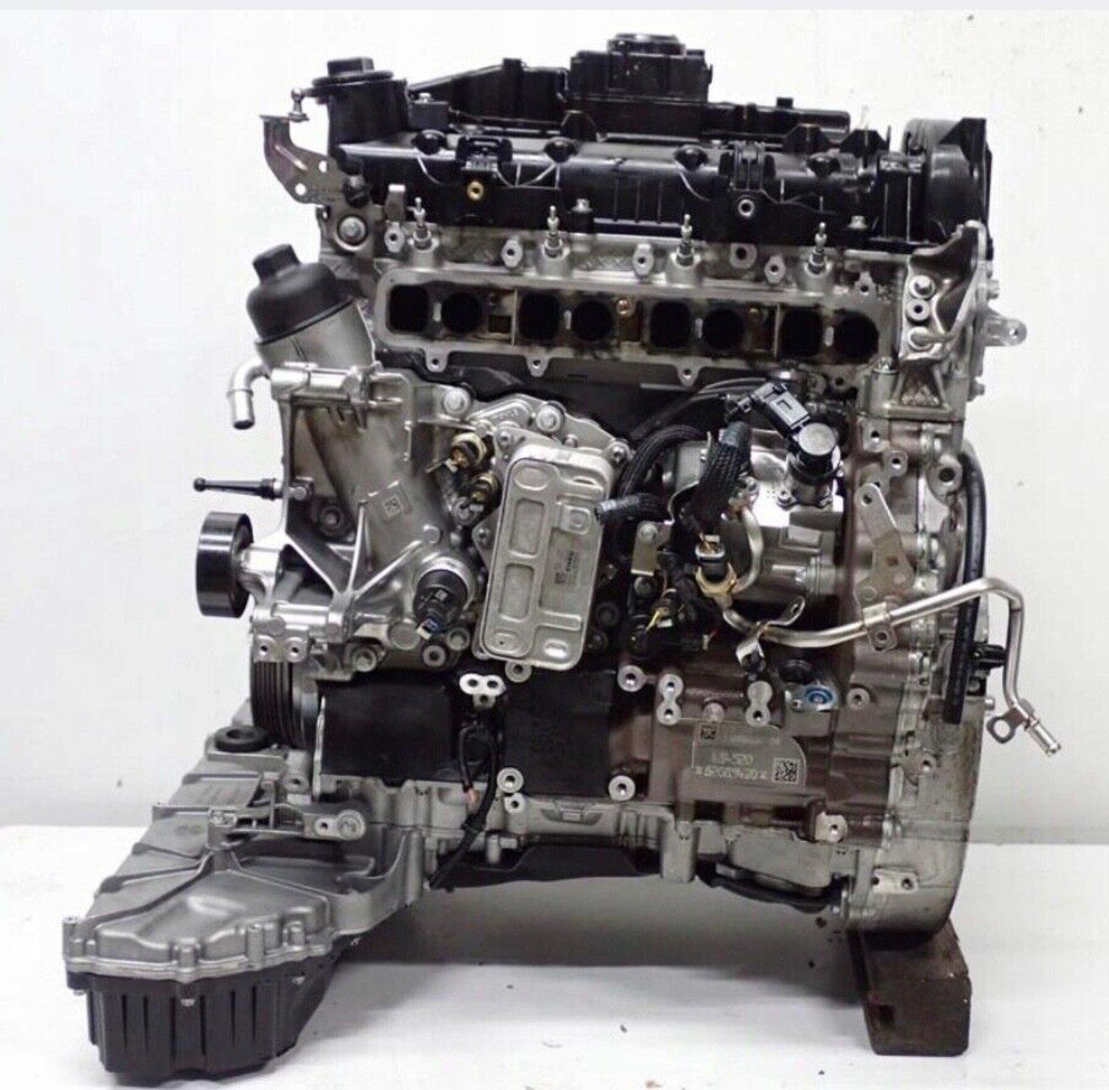 Mercedes-Benz Vito W447 Engine - Image 5