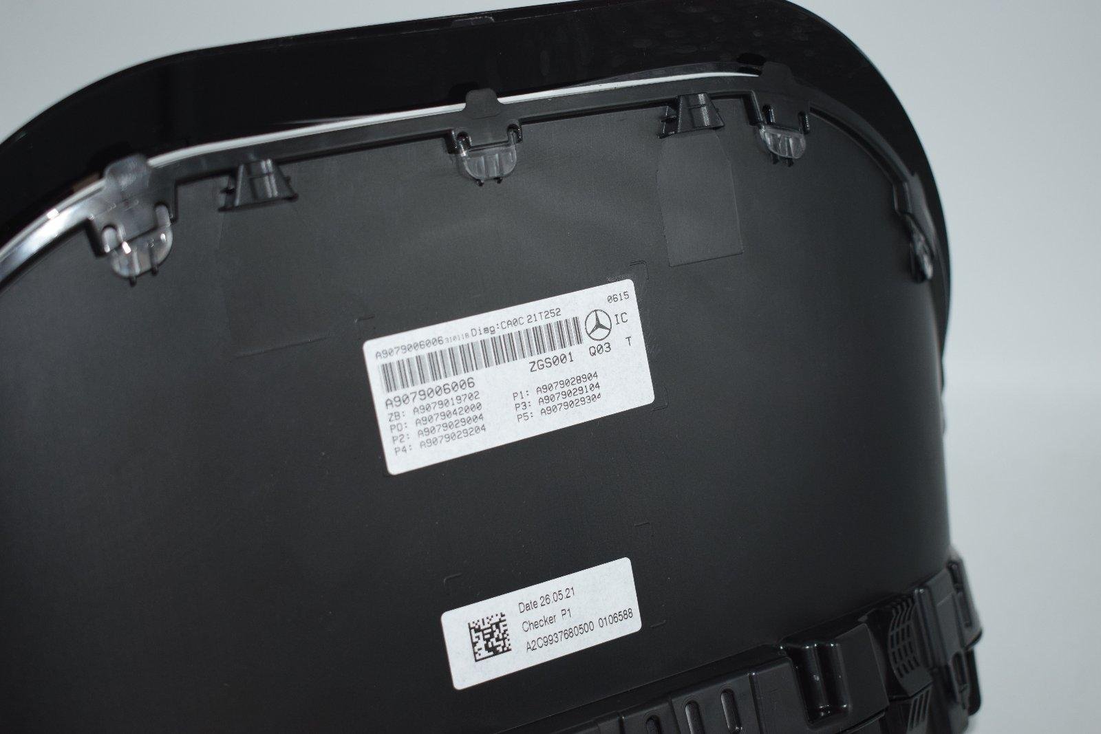 Mercedes Sprinter W907 speedometer - Image 2