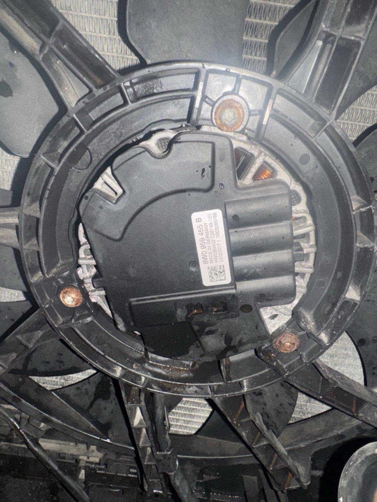 Audi SQ7 4M Front Package — Bumper, Hood, Fenders, Radiator — Complete Set - Image 7