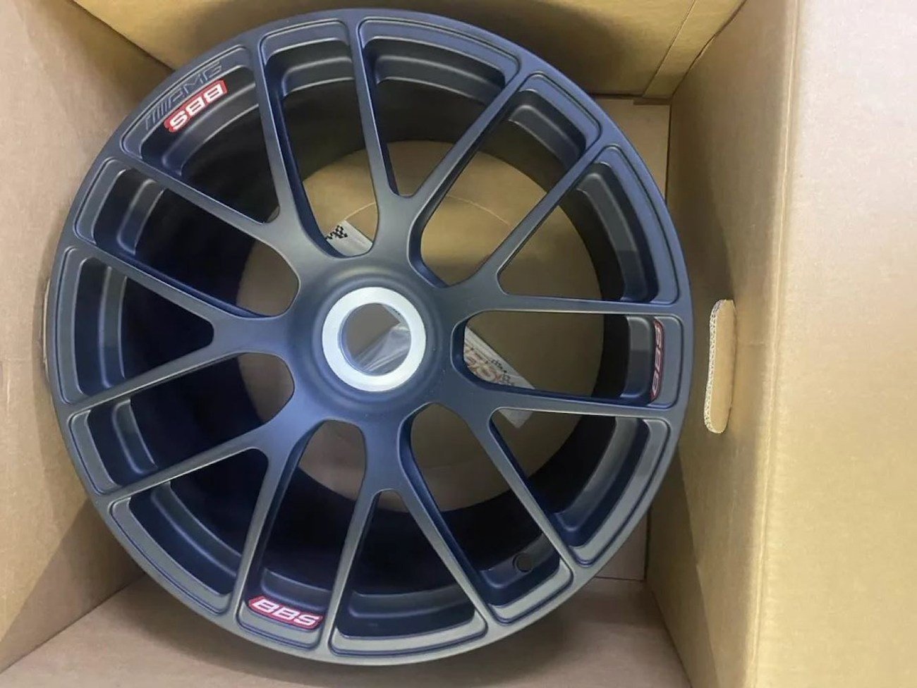 Forged Magnesium 18 Mercedes-AMG GT3 Wheels - Image 13