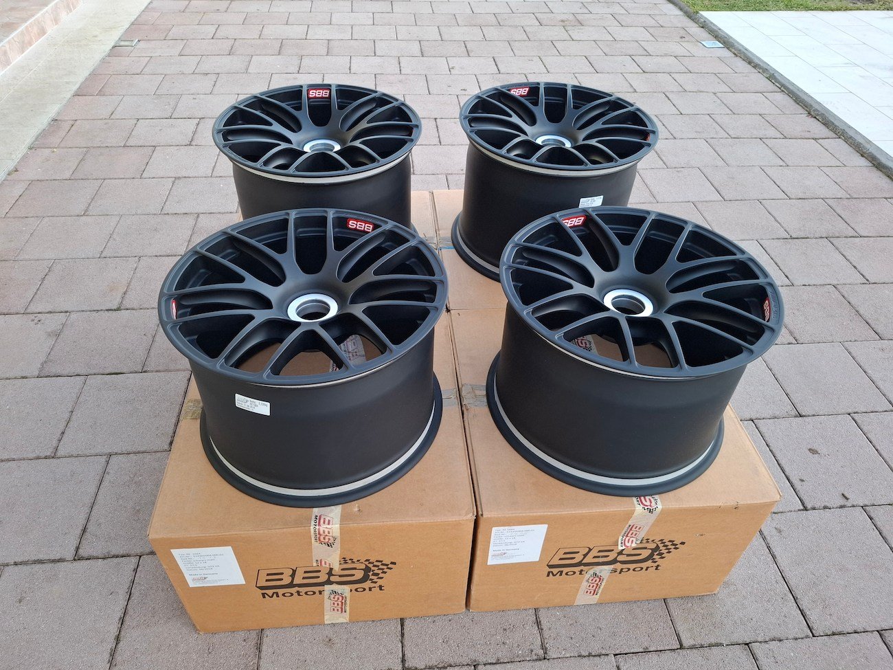 Forged Magnesium 18 Mercedes-AMG GT3 Wheels