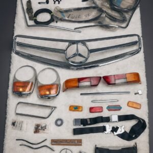 Lot of W113 Mercedes-Benz SL “Pagoda” Parts