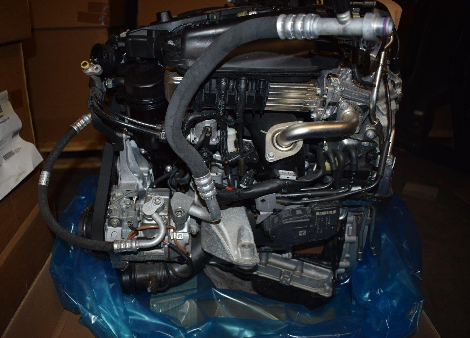 Mercedes E-Class W212 Complete Diesel Engine - Image 4