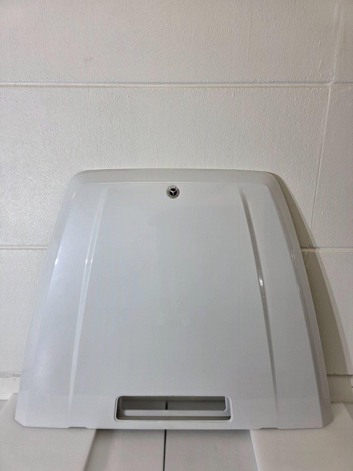Original Mercedes G-Class Bonnet with Insulation Mat — A4638802700 - Image 5