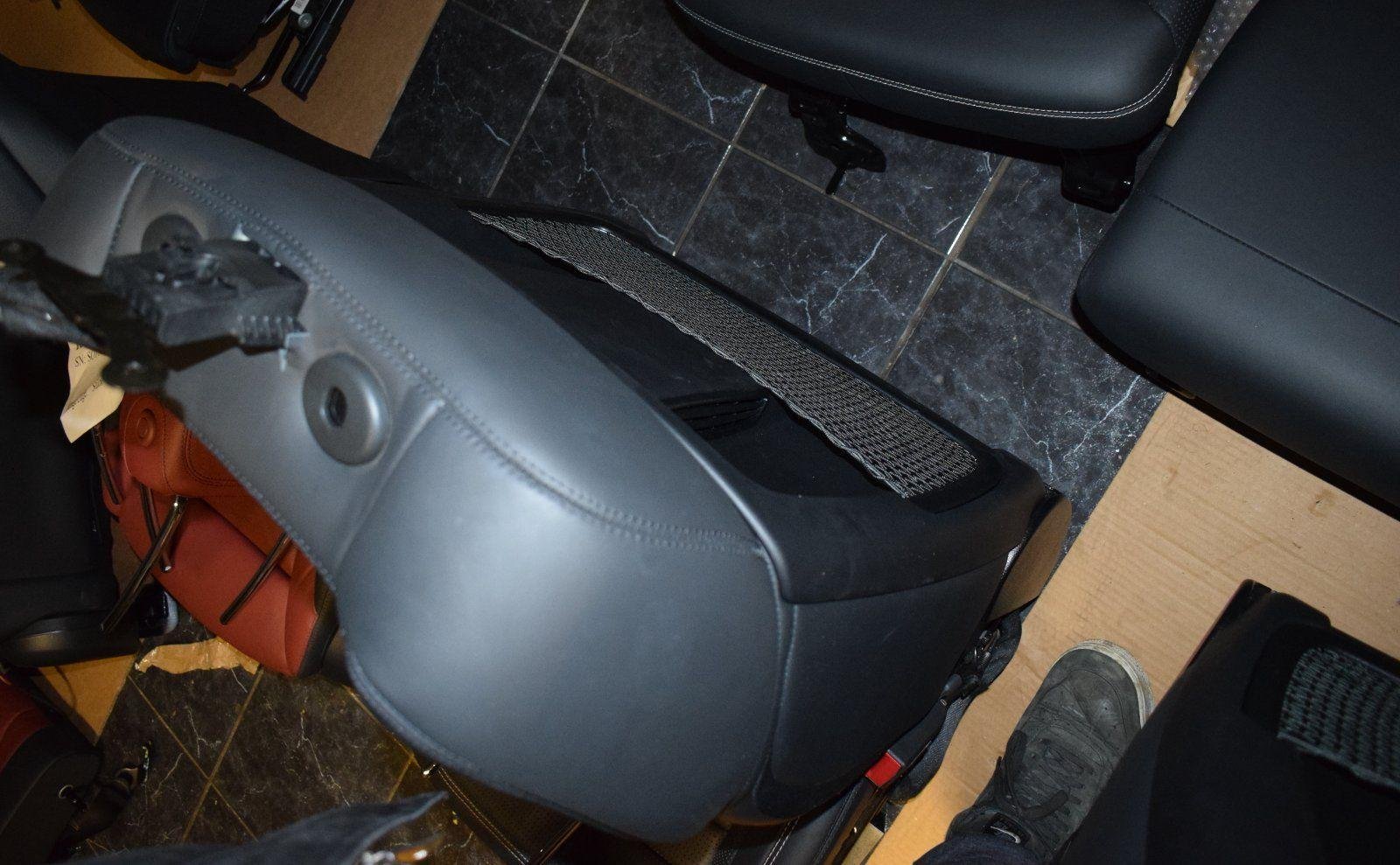 Mercedes GLE w166 AMG Leather Seats - Image 5